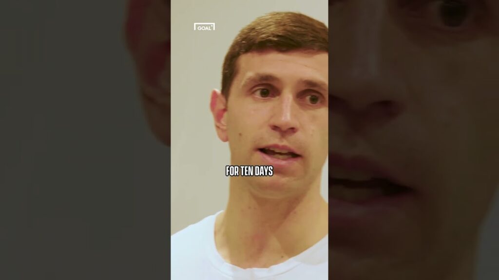 Messi’s emotional family message to Emi Martinez 🥲 #shorts