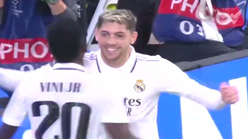 The moment that Federico Valverde destroy the opponent 🔥/highlight