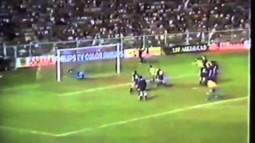 Gol de Koke al Barcelona 1984
