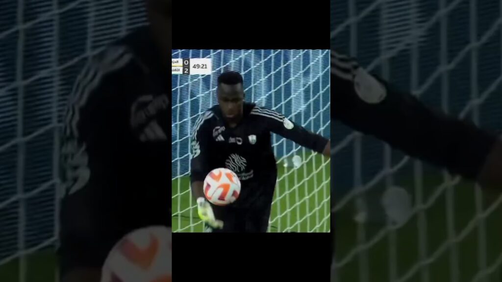 Le but incroyable encaissé par Edouard Mendy. #football #cr7 #firmino #alahli #shorts #senegal