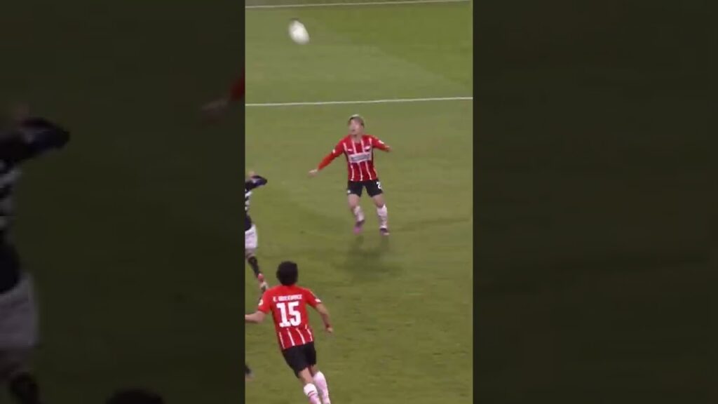 激アツな試合で気持ちいいボレー