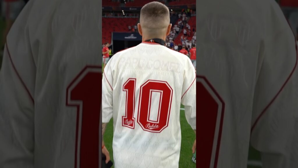 🇦🇷 El homenaje del Papu al gran 𝗗𝗜𝗘𝗚𝗢 💫