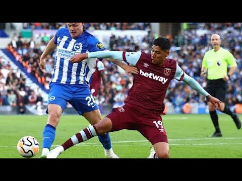 Edson Álvarez  vs two Brighton players