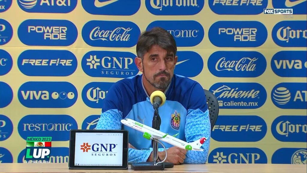 Paunovich  en Conferencia AMENAZA a Alexis Vega con Borrarlo del Plantel, "NO ES SU NIÑERA"