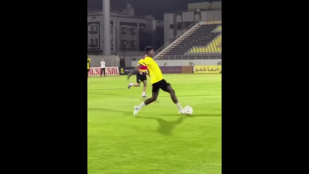 كورنادو 🆚 العبود في تدريبات ‎#الاتحاد اليوم