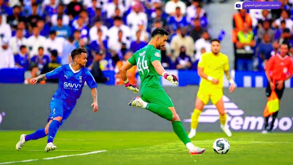 كل ماقدمة نواف العقيدي ضد الهلال نهائي البطولة العربية