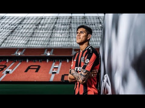 Bayer Leverkusen Piero Hincapié Is Solid In Defense