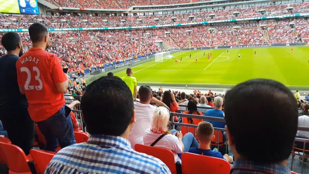 Grujic Scores a Header As Liverpool beat Barcelona 4-0   #LFC Goal Reactions