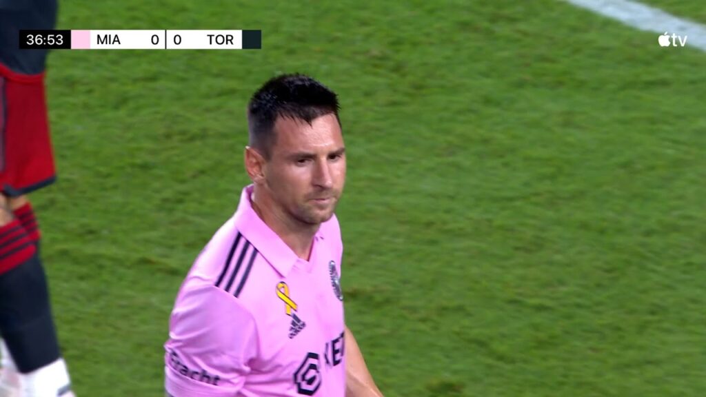 Lionel Messi vs Toronto - Injury ! 2023