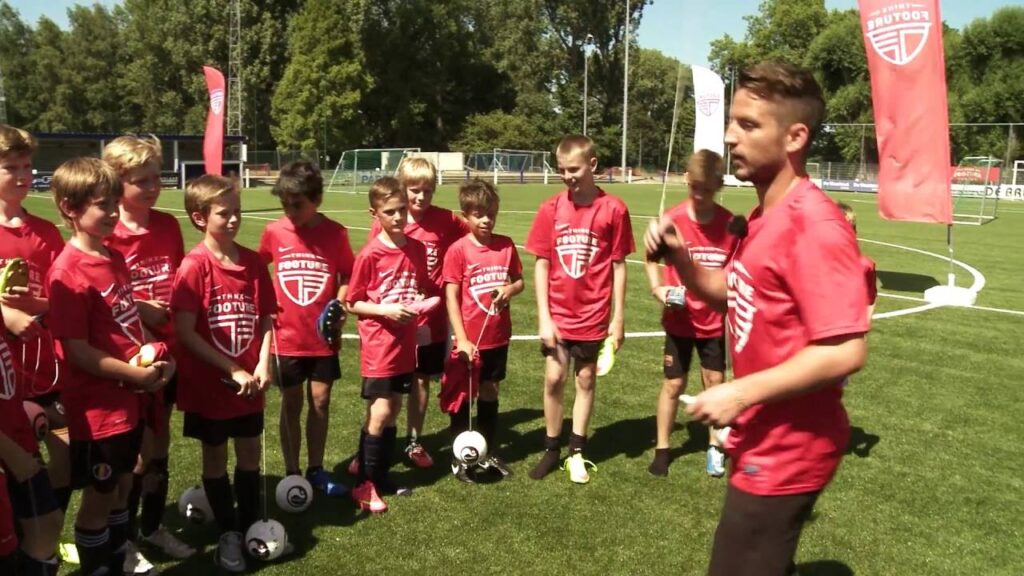 Dries Mertens and SenseBall