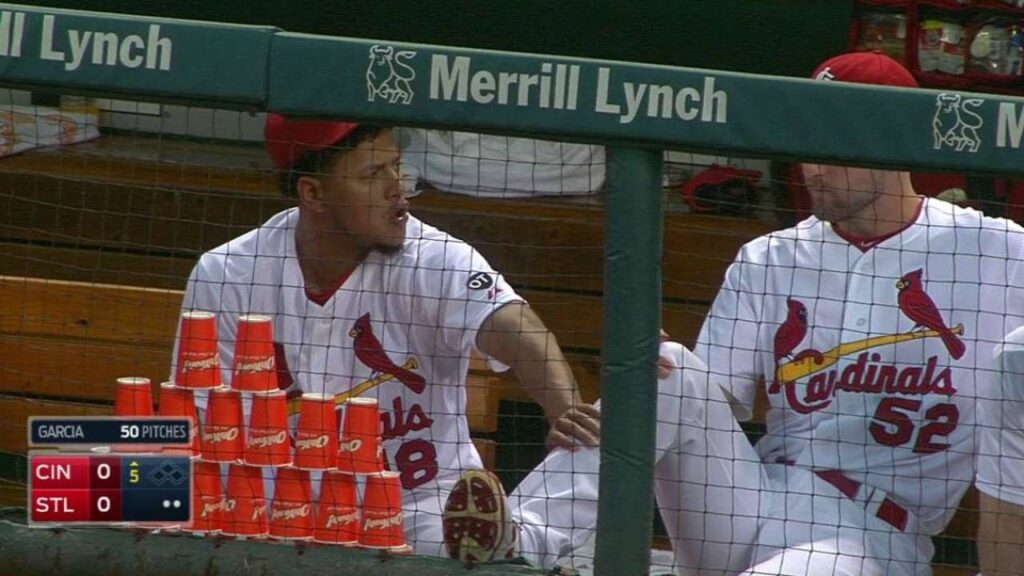 CIN@STL: Martinez protects his pyramid from Wacha CIN@STL: Martinez protects his pyramid from Wacha