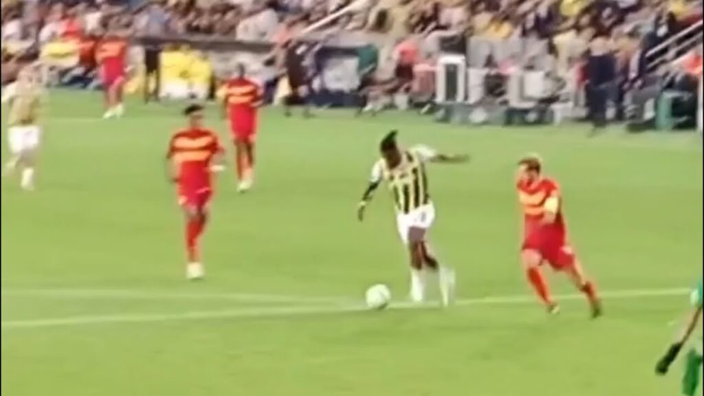 Fenerbahçe - Nordsjaelland Gooll Michy Batshuayi  Asist Fred ( Tribün Çekim ) #fenerbahçe