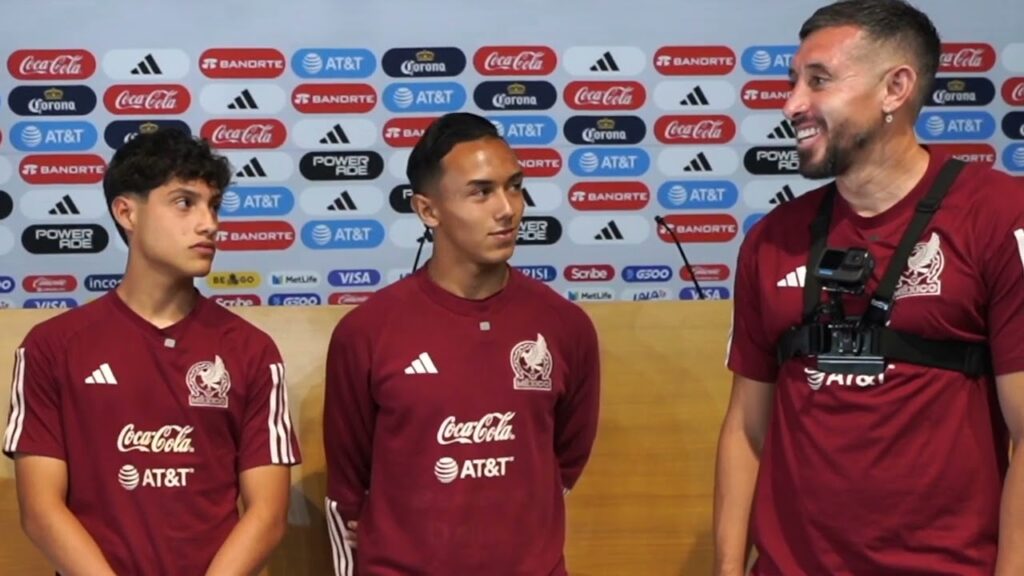 Charla Héctor Herrera con nuestros mediocampistas Sub17.