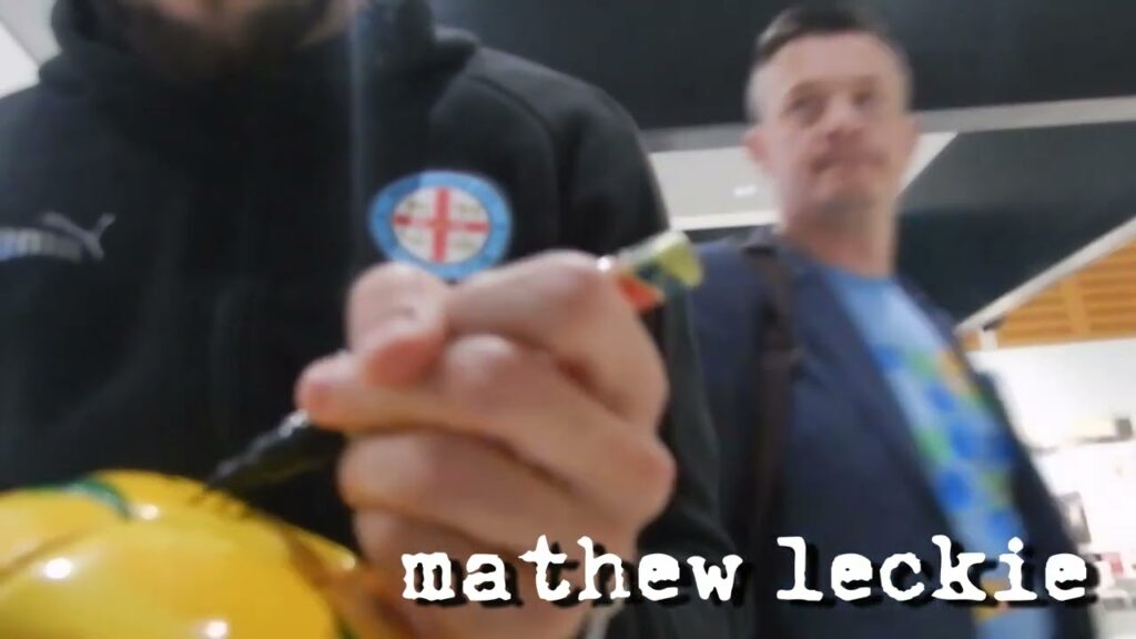 Mathew Leckie signing autographs . . . daylight2nd