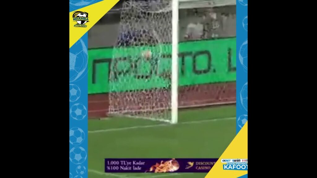 Vincent Aboubakar ouvre le score sur penalty face au Dynamo Kiev dans le barrage aller de Ligue EC