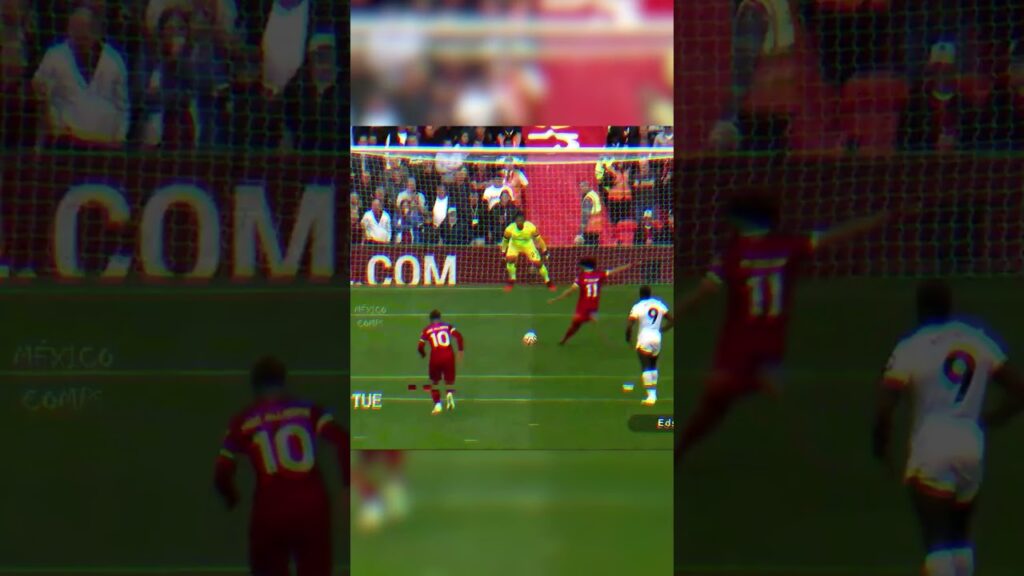 EDSON ÁLVAREZ le da un CODAZO a LUIS DÍAZ (LIVERPOOL)