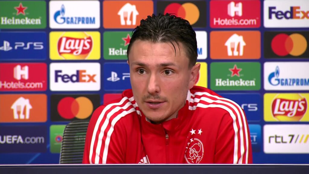 Steven Berghuis ​🎙 | Ajax 2-0 Besiktas | Post Match Press Conference | Champions League