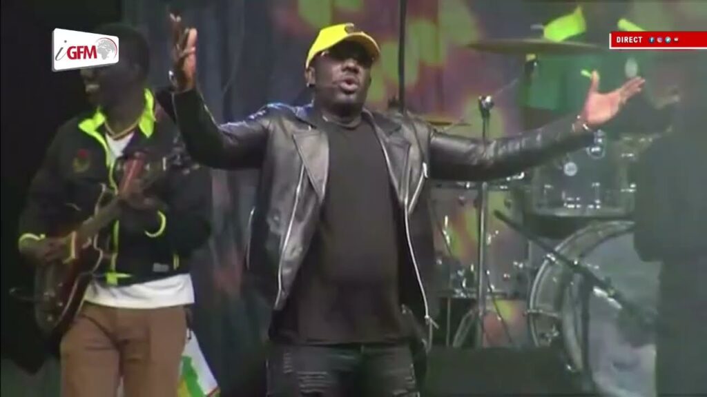 Youssou Ndour dédie une chanson à Aliou Cissé