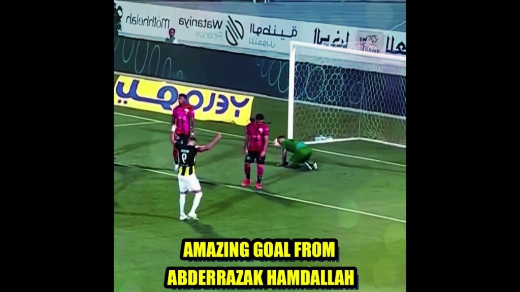 AMAZING GOAL FROM ABDERRAZAK HAMDALLAH