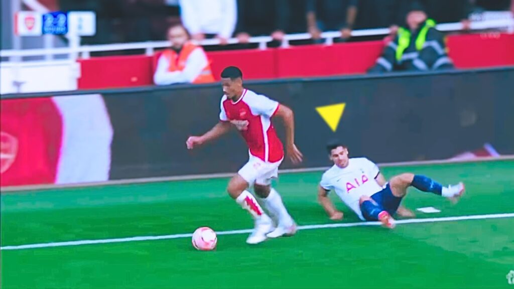 William Saliba Made EVERYONE SIT DOWN!