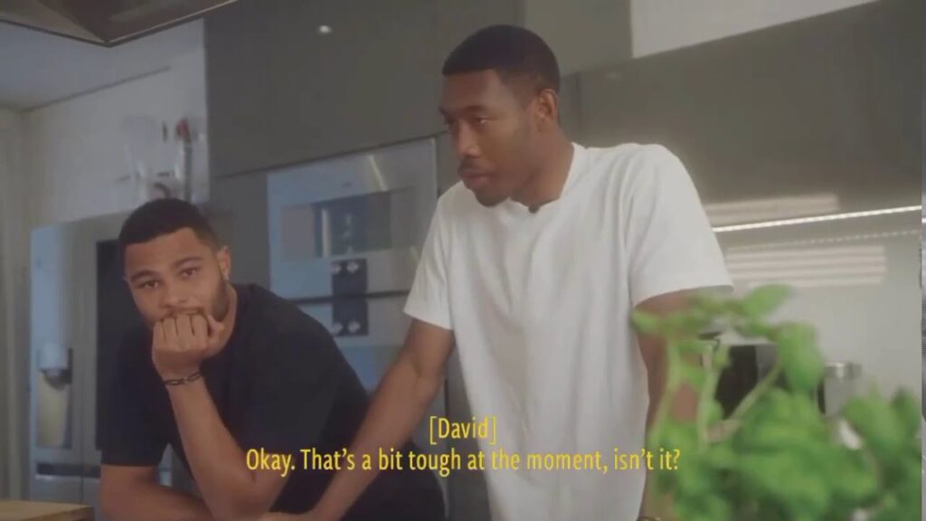 SERGE GNABRY AND DAVID ALABA IN THE KITCHEN WITH HUGE COMPETITION 🥗🍝