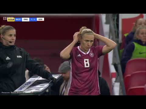 Pauline Bremer vs England (09/11/2019) Pauline Bremer vs England (09/11/2019)