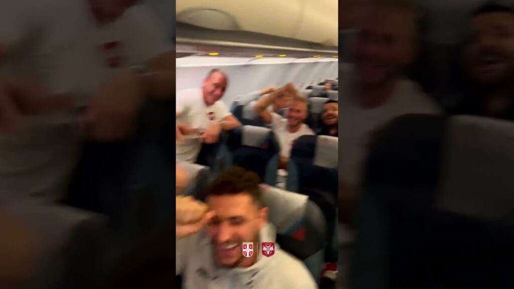 Reprezentacija Srbije u avionu proslavila Đokovićev 24. grend slem
