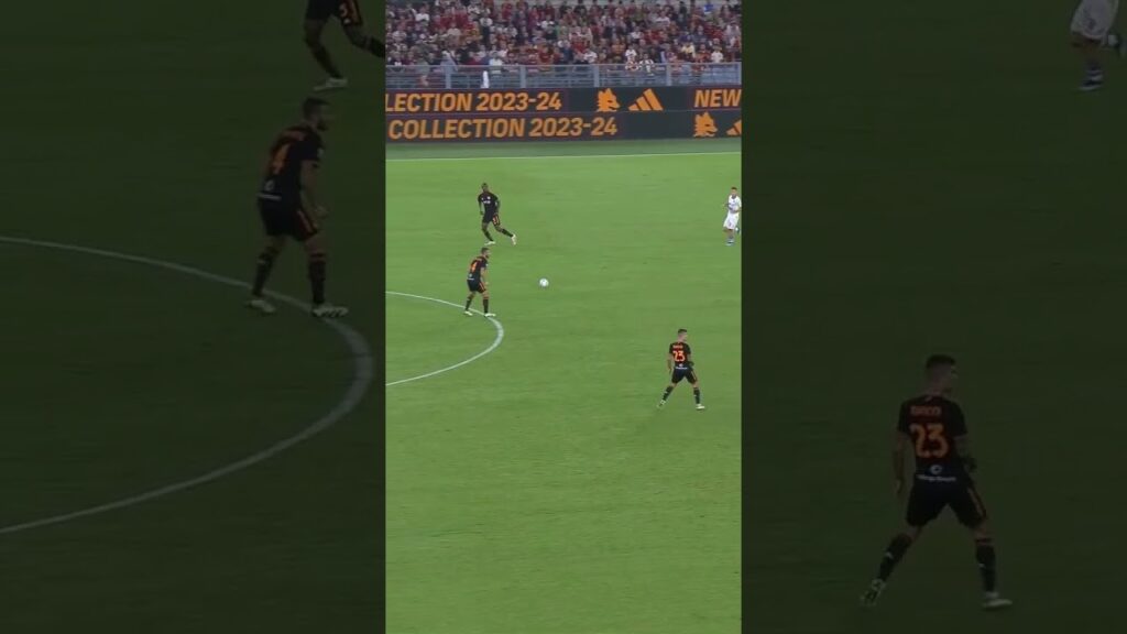 A sweet one-touch assist from Paulo Dybala for Lukaku #shorts