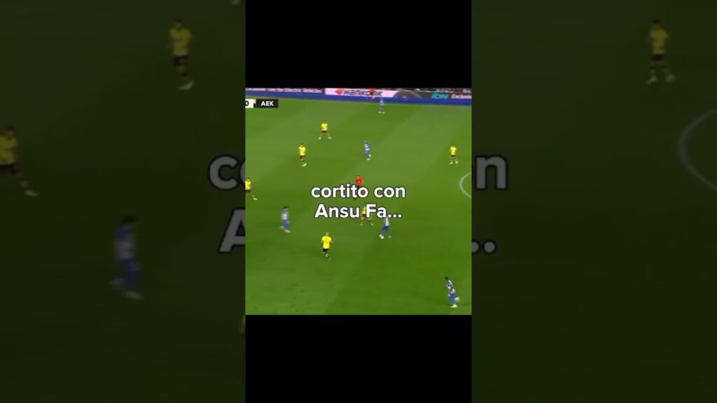 Cómo cuando hace la función Piero Hincapié y Pervis Estupiñán nace "Piero Estupiñán" 🤣