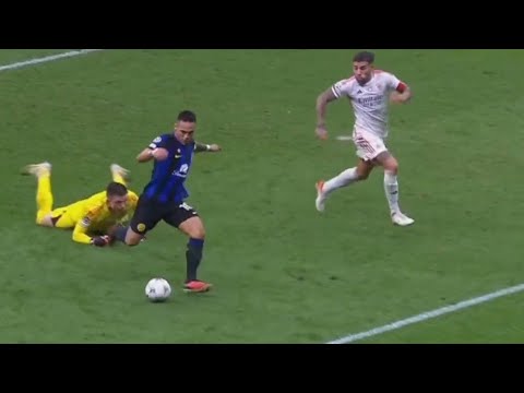 Nicolas Otamendi vs Lautaro Martinez 🔥
