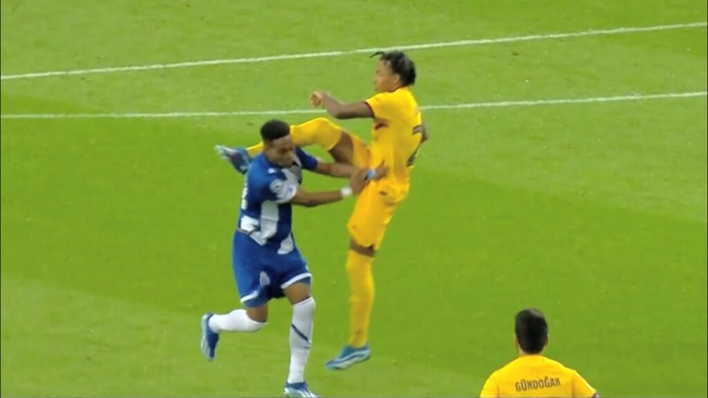 Jules Koundé vs Porto (A) | UCL 2023/24