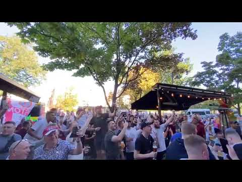 Kibice Aston Villi mają nową przyśpiewkę na cześć Matty'ego Casha 👀