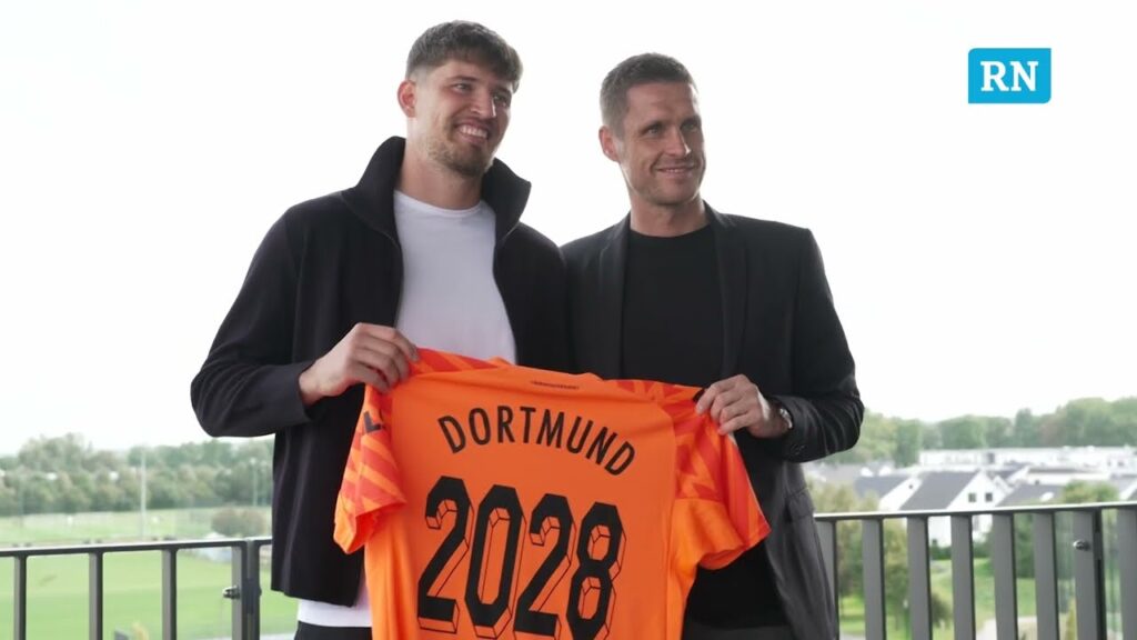 "Ich will hier Titel gewinnen": Gregor Kobel verlängert seinen BVB-Vertrag bis 2028