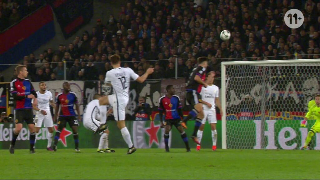 Champions League 01.11.2016 Stunning goal Meunier!