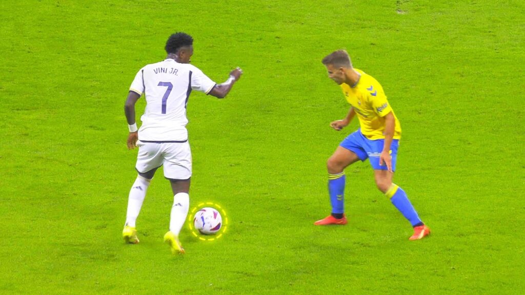 Vinícius Júnior is BALLING! 🔥