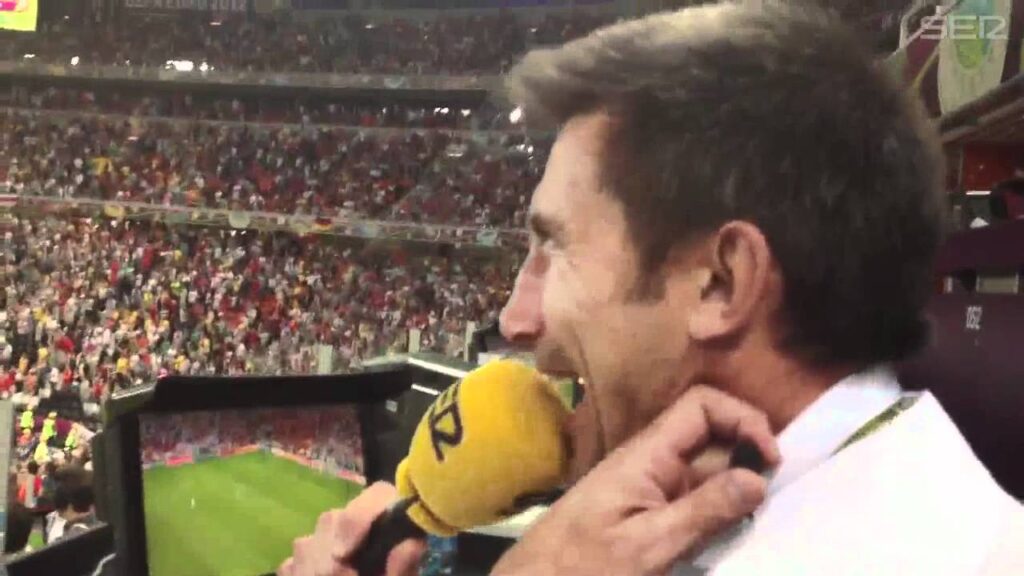 Carlos Martínez narra la tanda de penaltis del España-Portugal. Cadena SER