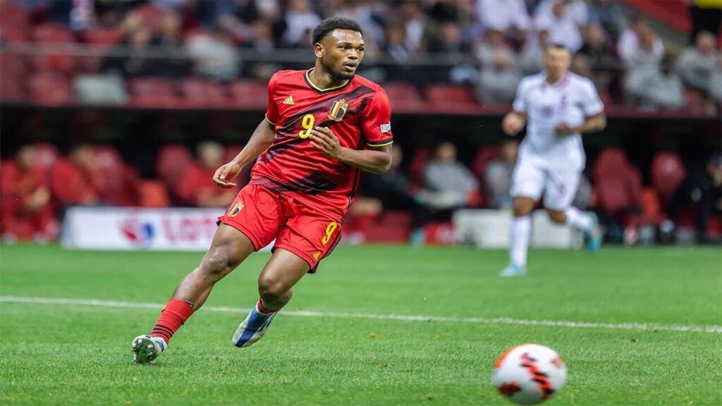 This is why Manchester United wants Loïs Openda 🇧🇪