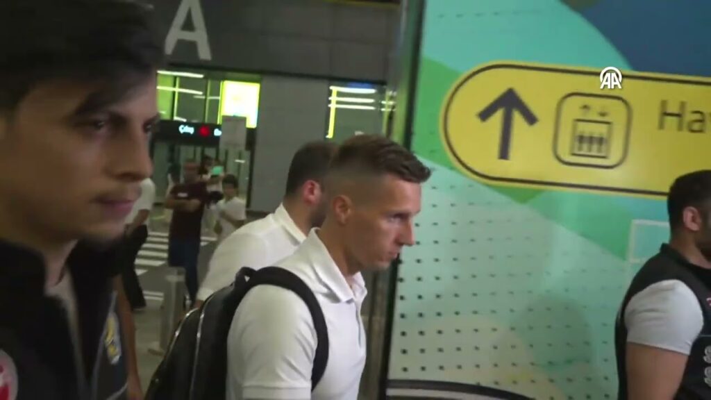 Mislav Orsic Trabzonspor' İçin İstanbul'a Geldi!