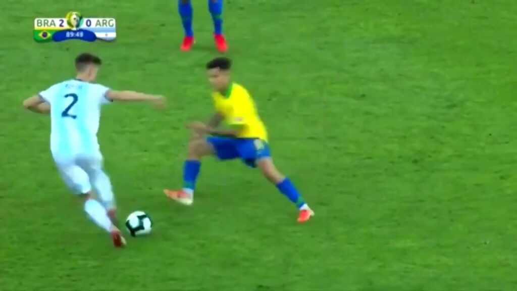 Juan Foyth sent Coutinho back to Liverpool with that skill.