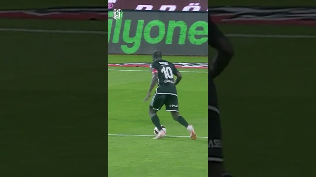 O çalımı attığında sonunu az çok tahmin edebiliyorsunuz.  😎 🫡   𝕂𝕒𝕡𝕥𝕒𝕟 𝔸𝕓𝕠𝕦𝕓𝕒𝕜𝕒𝕣