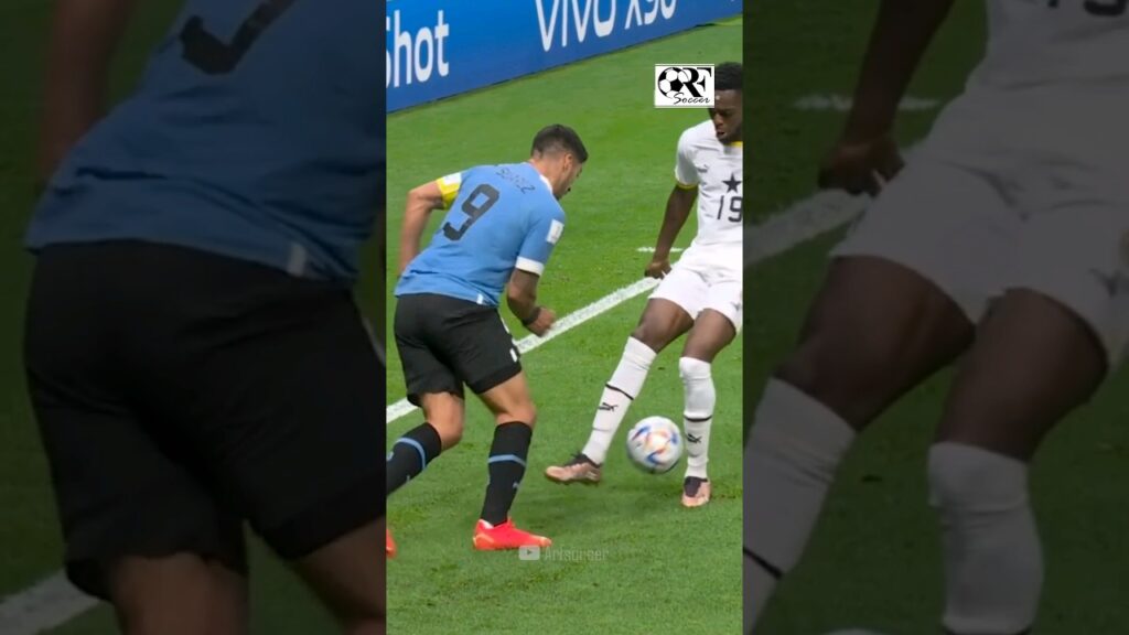 skill suarez - aissa laidouni | World Cup | #shorts