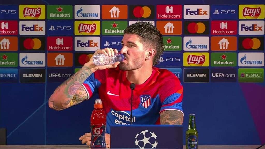FC Porto vs. Club Atlético de Madrid Post-match Press Conference (Atlético – Rodrigo De Paul)