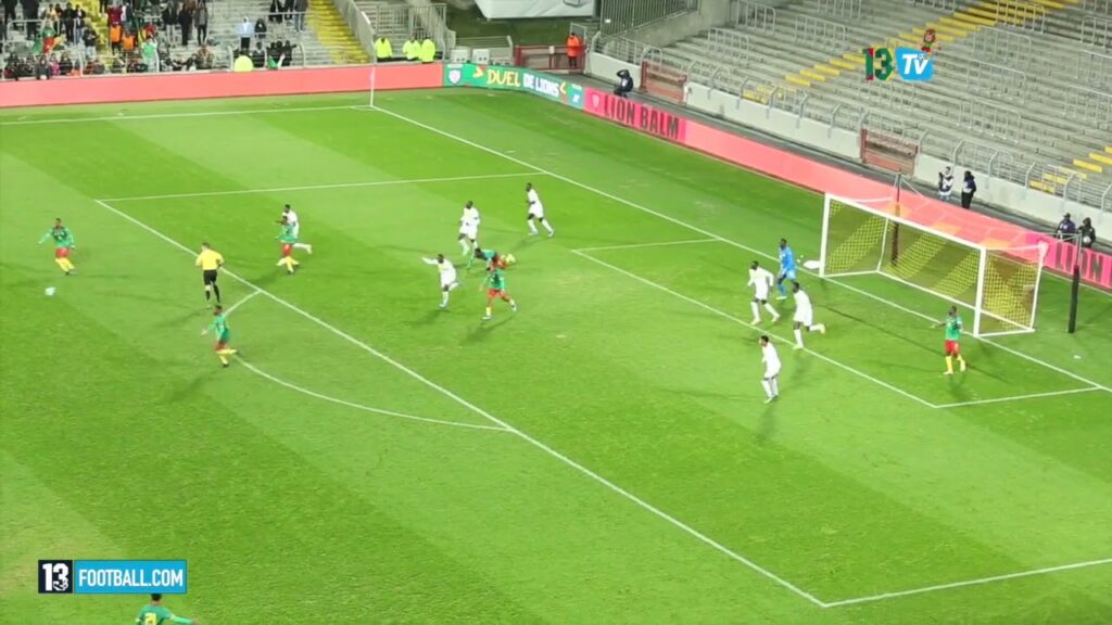Arrêt décisif de Edou Mendy sur une passe D de Onana