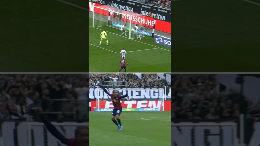 XAVI is even finishing his own assist 💪😂