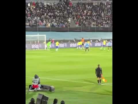 Nicolas de la Cruz goal vs Brasil 2023