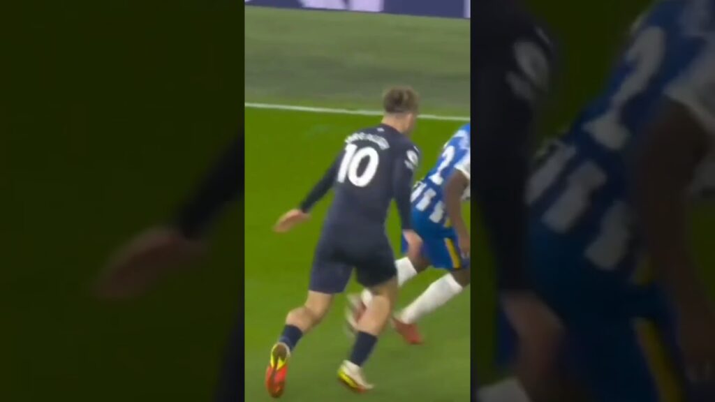 Tariq Lamptey skills against City