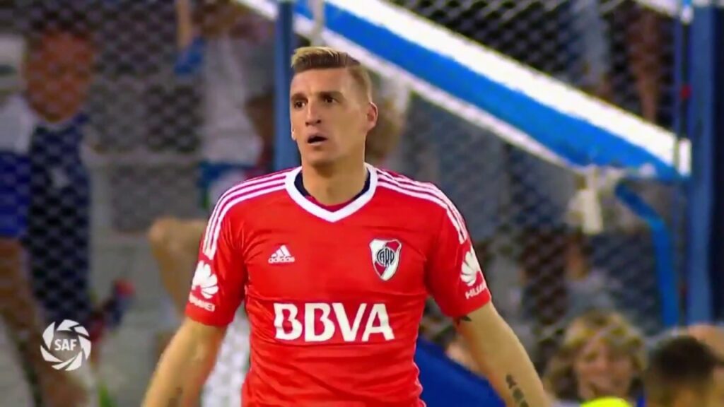 LAS MEJORES ATAJADAS DE ARMANI EN 2018