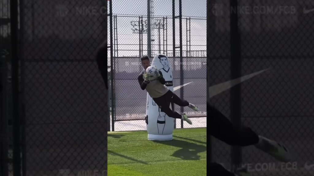 Marc-André ter Stegen Training 🔊⚽️🔥 #shorts