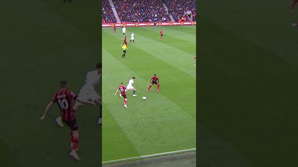 SKILLS 🔥 KANTE or MADUEKE? ⚽️ #shorts #football