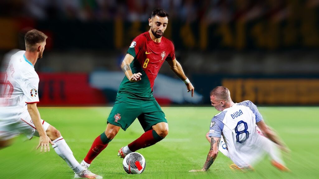 Bruno Fernandes is so good but sad that Man Utd fans hate him for not being perfect